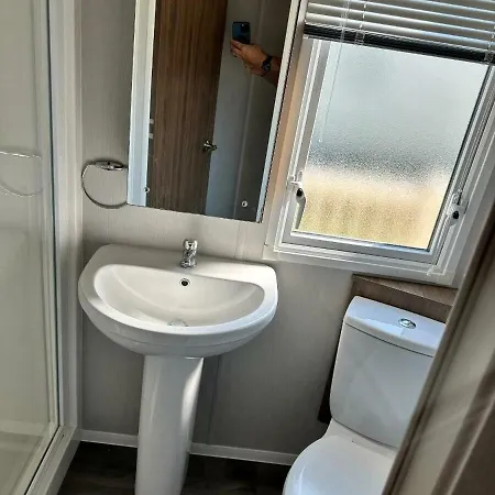 בית נופש Blue Dolphin - 18595